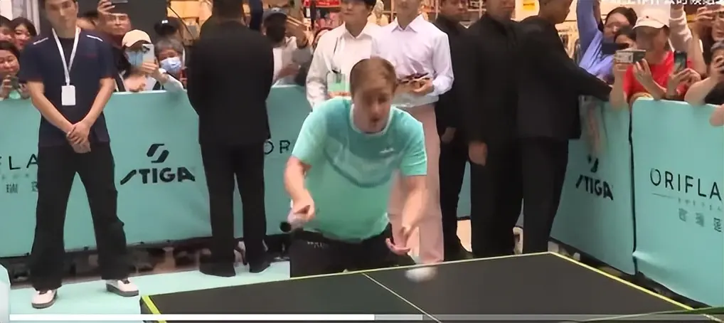 诗栋, 他也知道