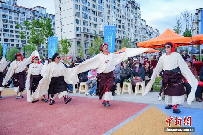 建设, 成相应游戏