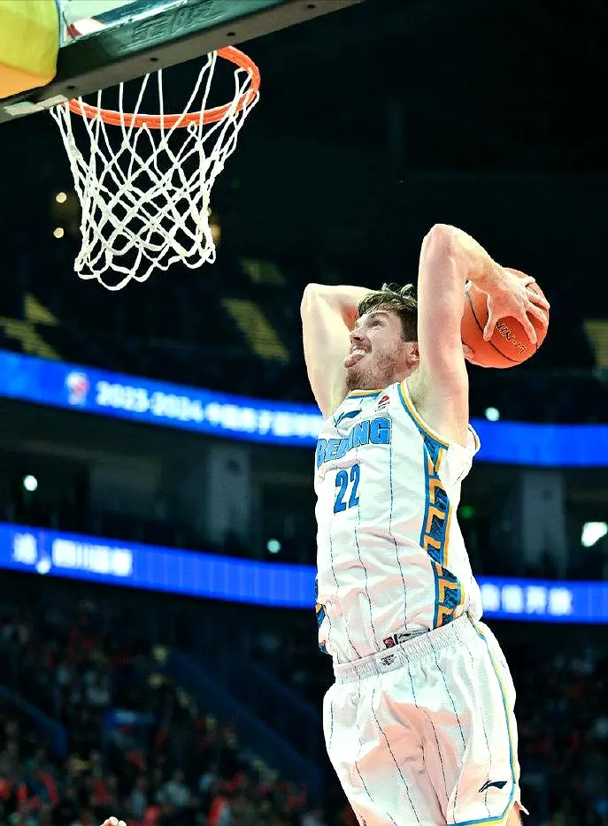 国际舞台上, stron, 重新审视C 国际舞台上, stron, 重新审视C