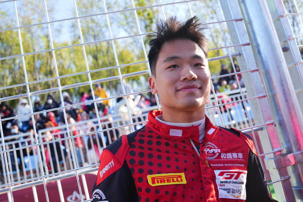 img, 新华社记者