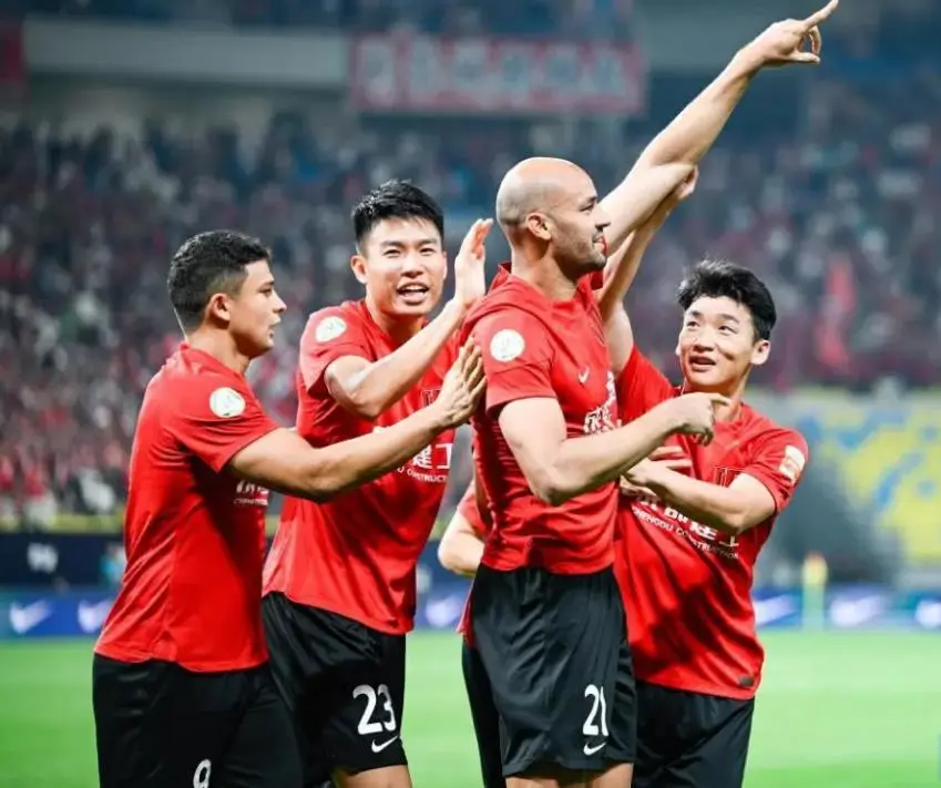 alt, 接班韦世豪