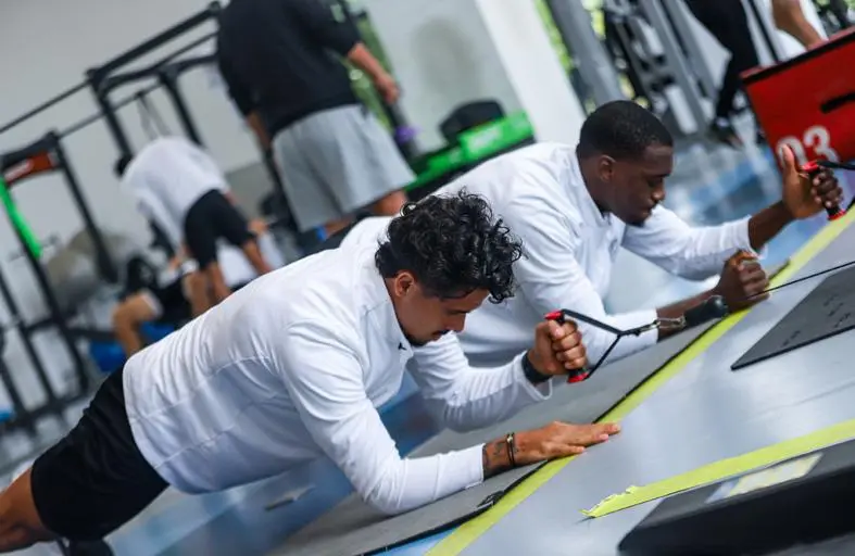 此前对球队 此前对球队