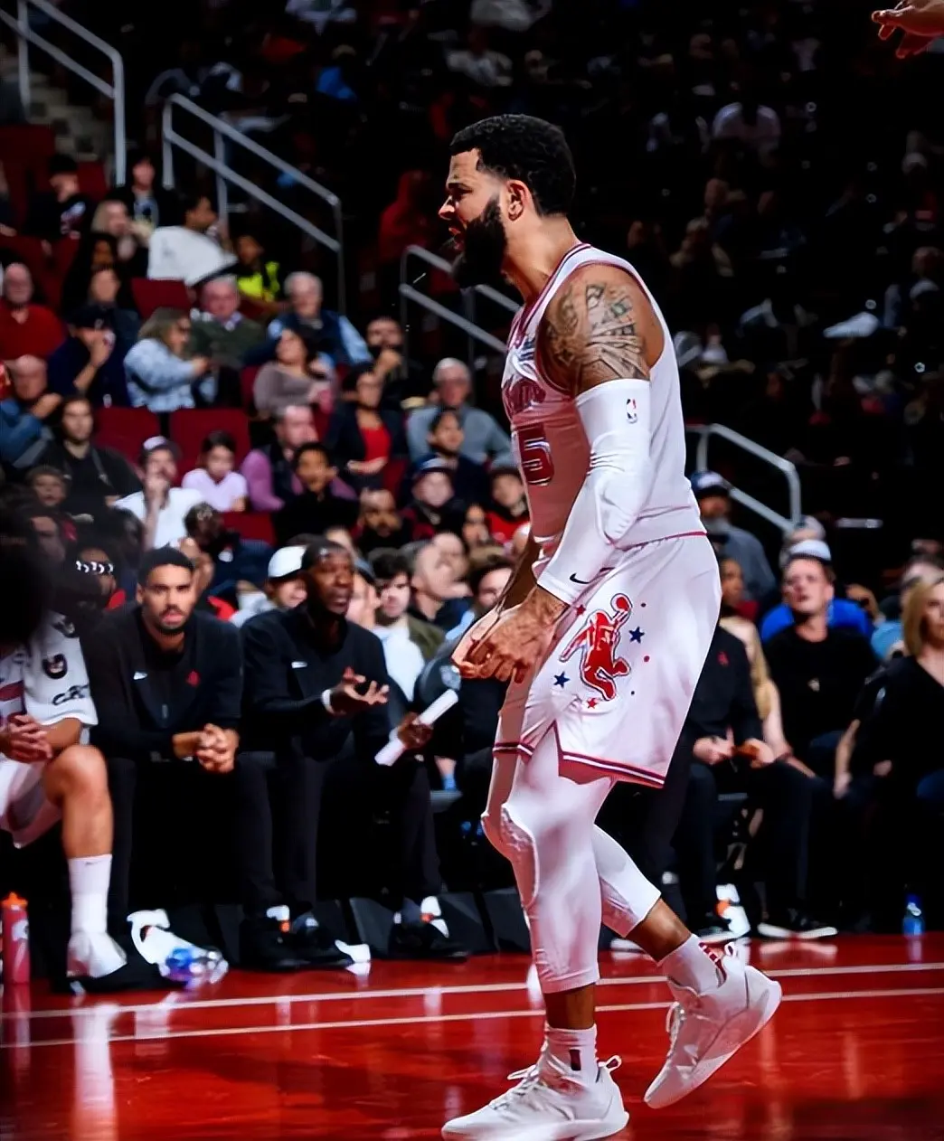 是火箭队最, cn 是火箭队最, cn