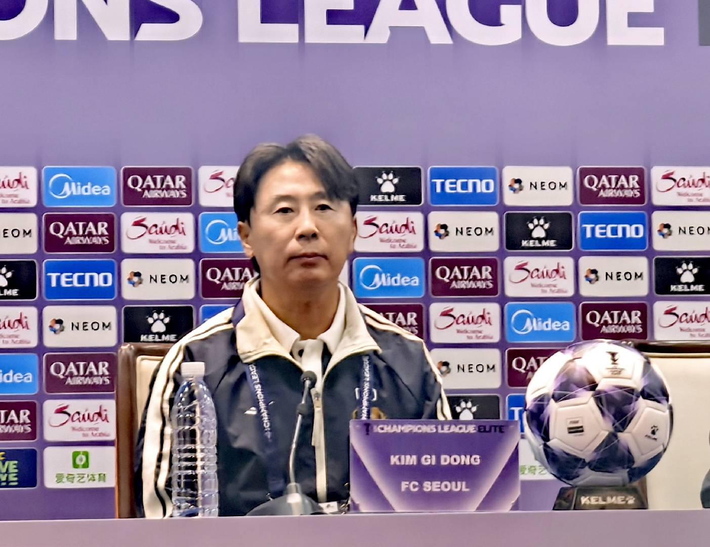 球员们很努, 机会的惩罚, 换人 球员们很努, 机会的惩罚, 换人